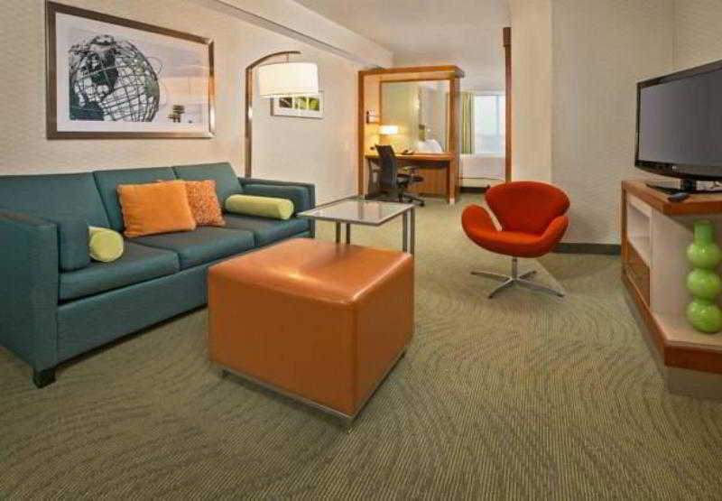 Springhill Suites By Marriott New York Laguardia Airport Extérieur photo