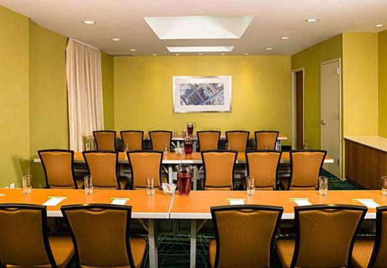 Springhill Suites By Marriott New York Laguardia Airport Extérieur photo